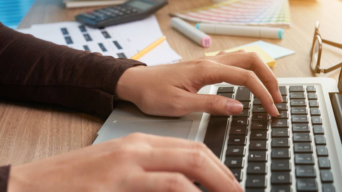 LAN DEIALDIA: Administrazio eta finantza arduraduna